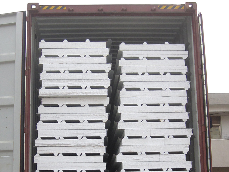 Panel s&aacute;ndwich EPS